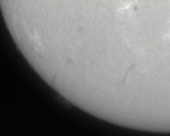 2013(平成25年)8月14日の太陽:Hα波拡大画像