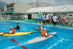大和小学校カヌー体験