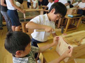 制作の様子（北方小学校）