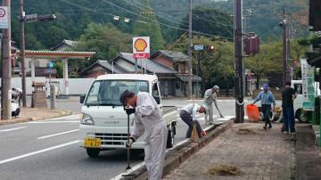 谷汲門前の様子