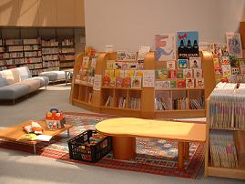 赤ちゃん絵本コーナーの画像