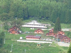 国道303号よりワンダ農園を望むの画像