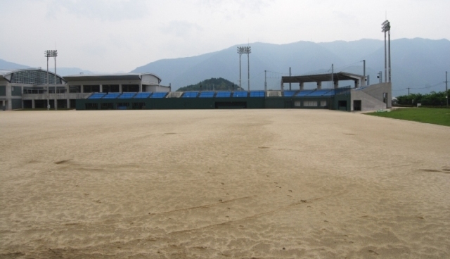 多目的グラウンドの画像