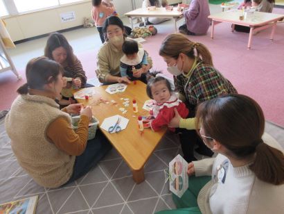 おひな様制作の画像