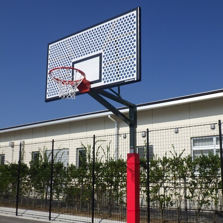 バスケットゴールの画像
