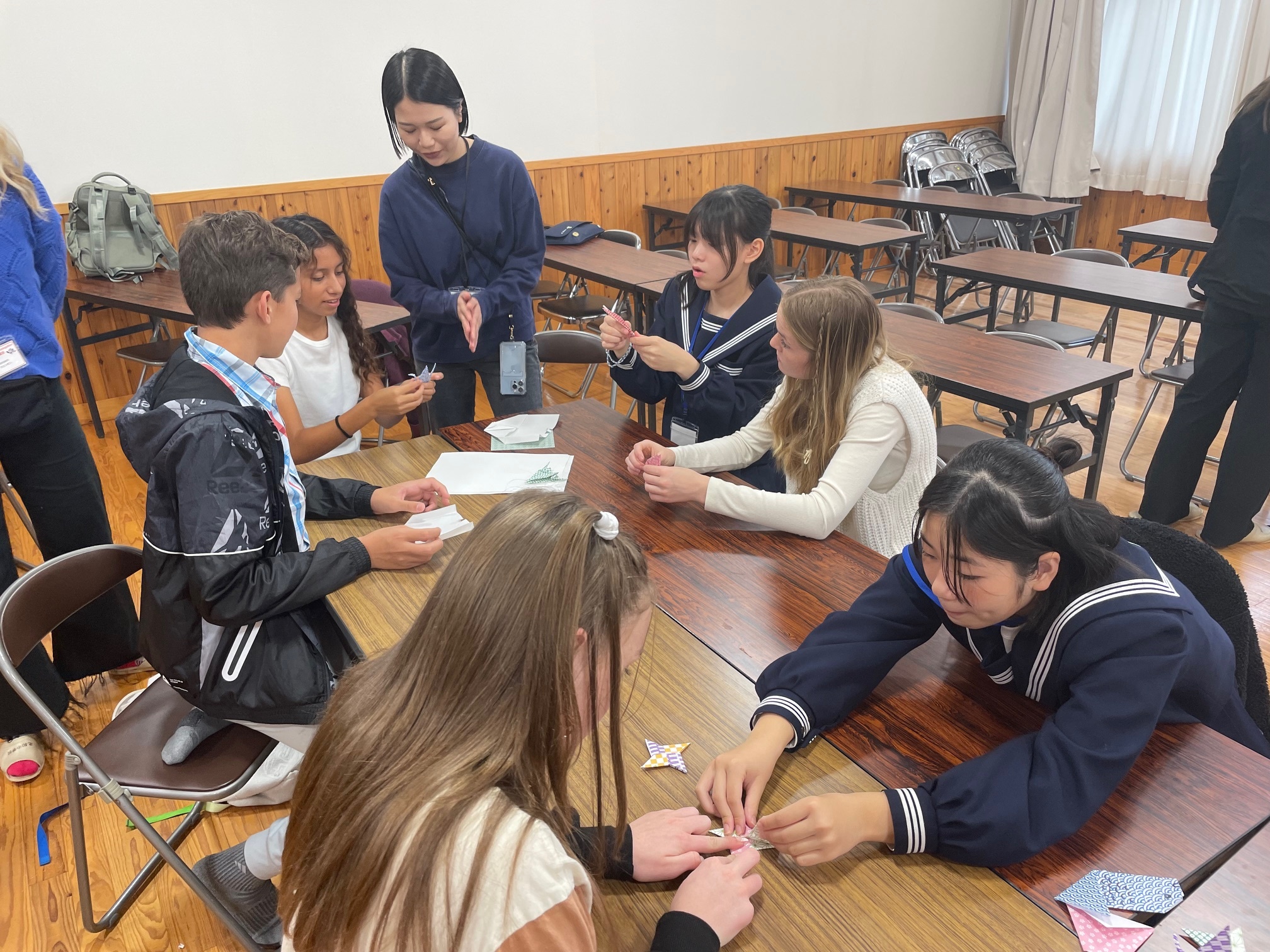 北和中学校訪問の様子の画像