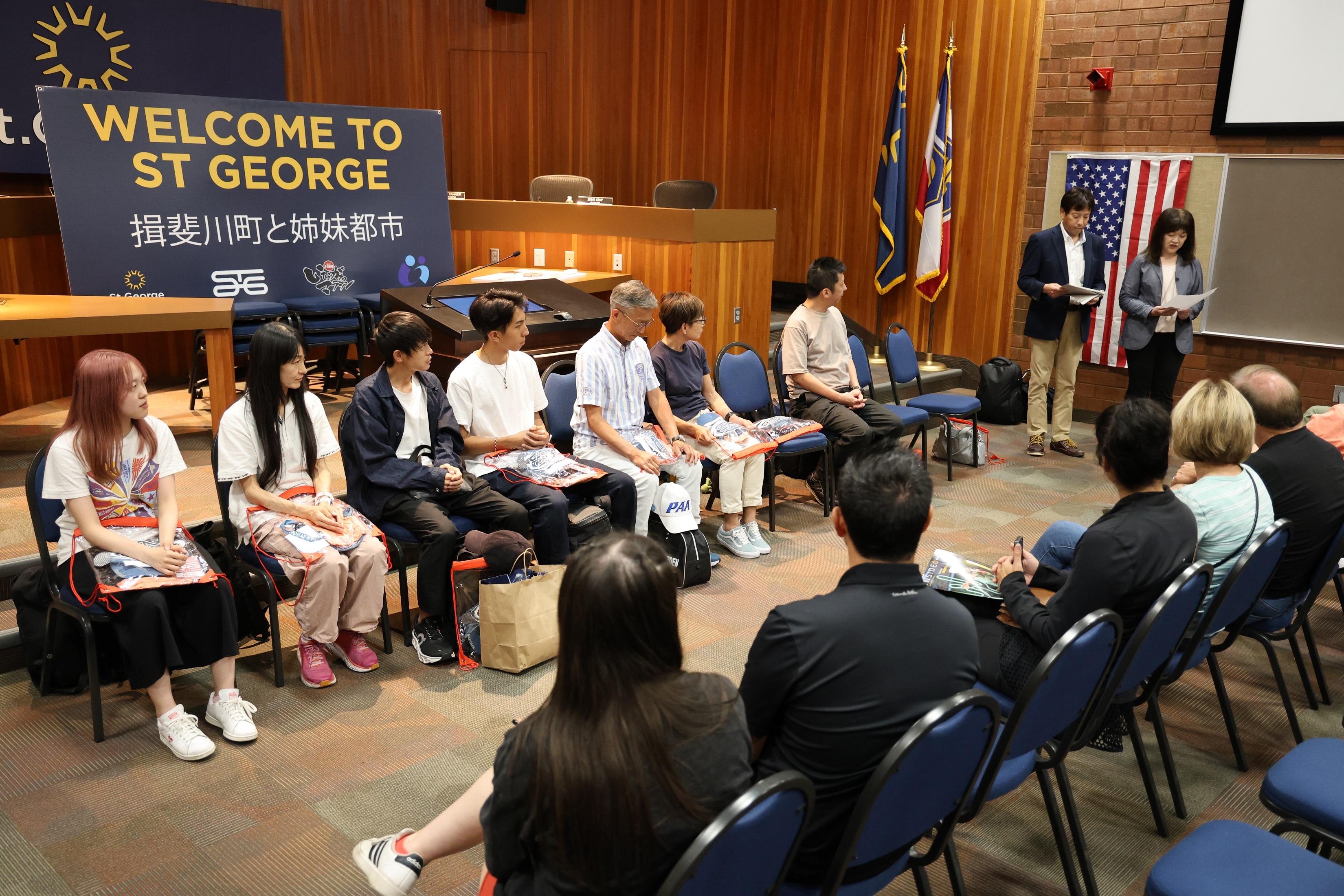 対面式の様子の画像