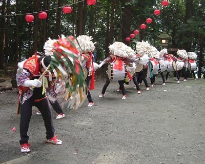 上ヶ流太鼓踊り